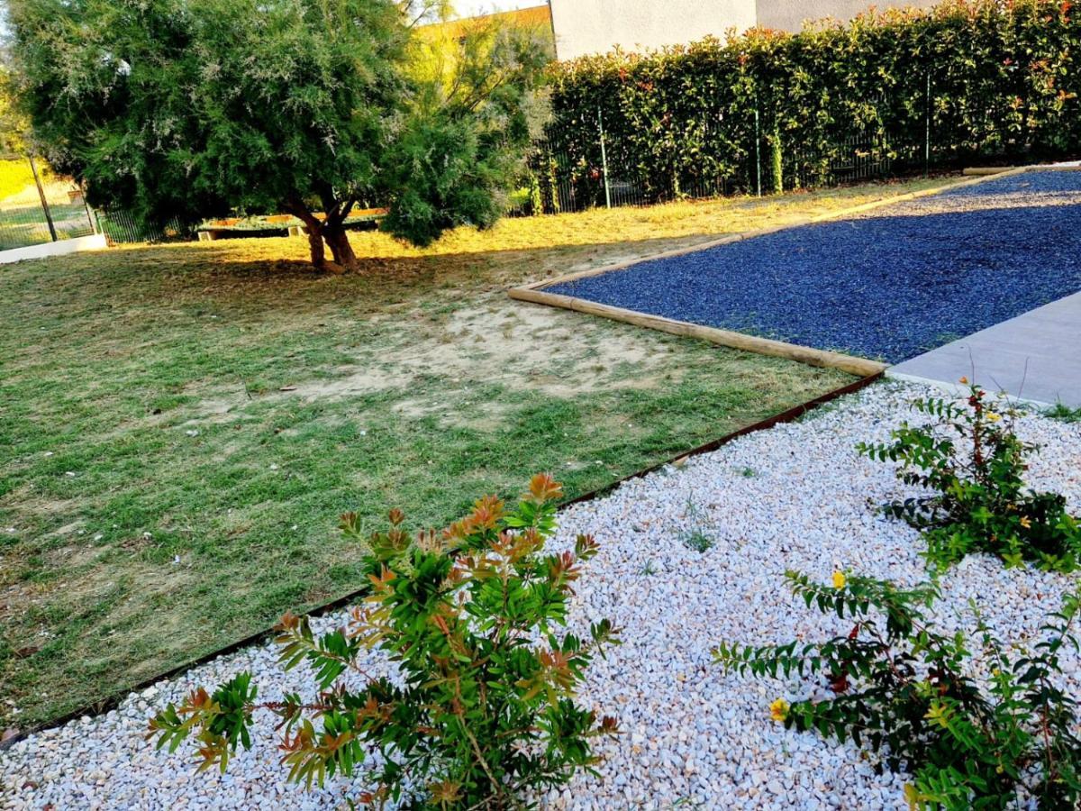 Havre De Paix Jardin Parking Proche Du Bord De Mer Сент-Мари-ла-Мер Экстерьер фото
